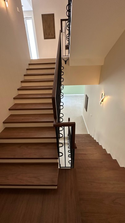 صورة فيلا للبيع في سار #7855 2