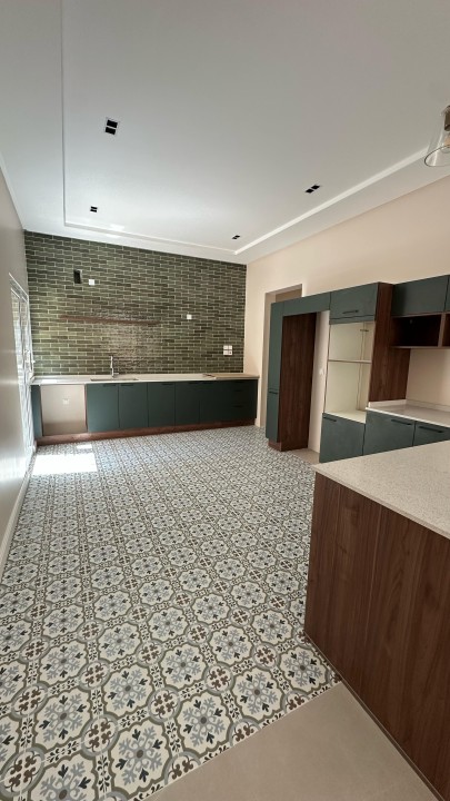 صورة فيلا للبيع في سار #7855 3