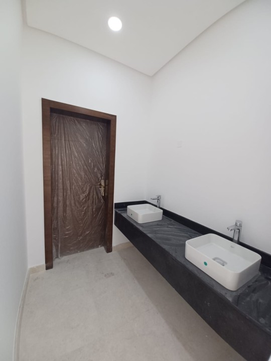 Villa for Sale in Sar Image #8058 4