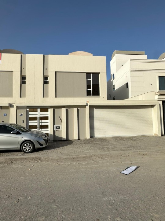 Villa for Sale in Shakhura Image #8212 0