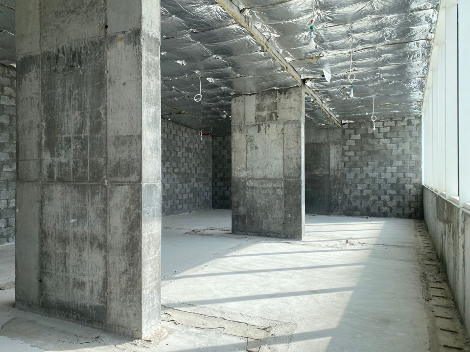 صورة محل للإيجار في ضاحية السيف #8260 4