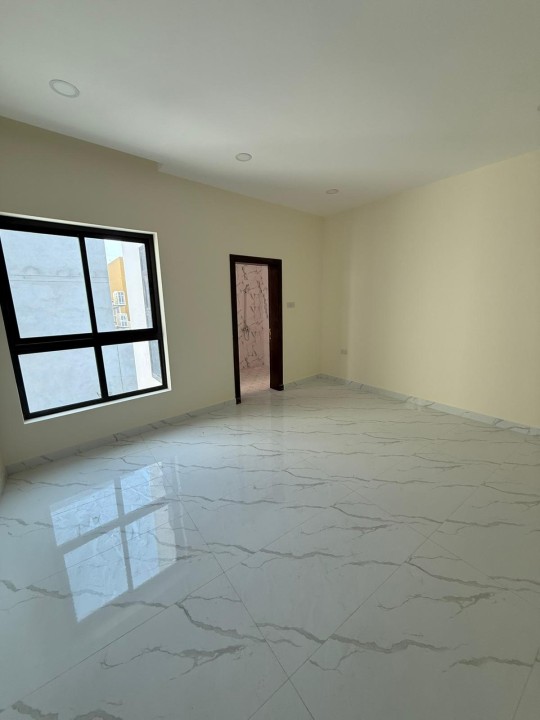 Villa for Sale in Arad Image #8282 3