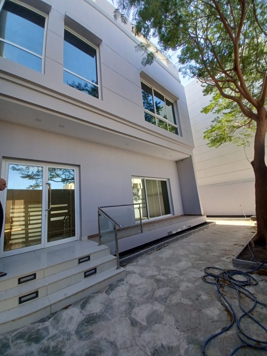 Villa for Sale in Sar Image #8389 1