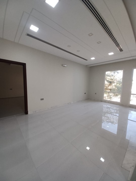 Villa for Sale in Sar Image #8389 5