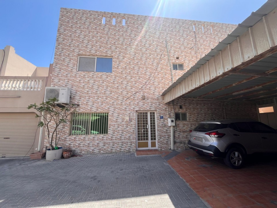 Villa for Sale in Isa Town Image #8755 1