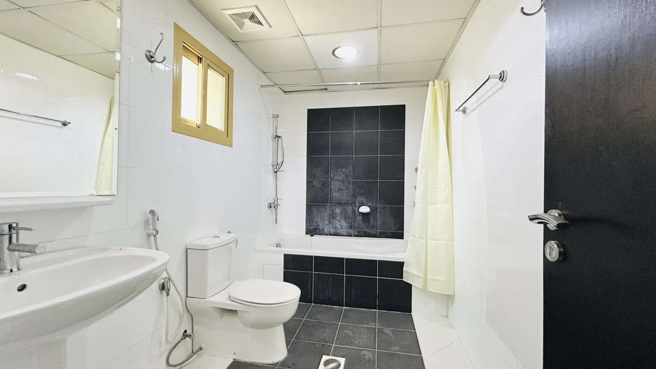 Apartment for Rent in Juffair Image #10077 5