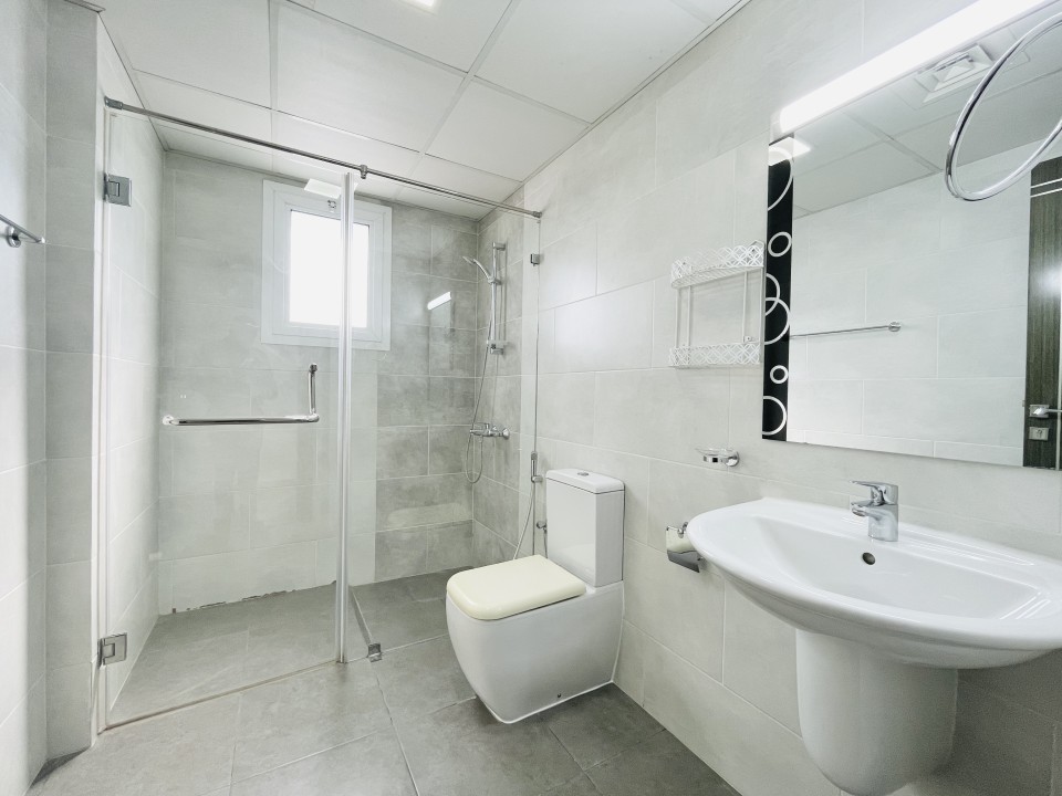 Apartment for Rent in Juffair Image #9600 6