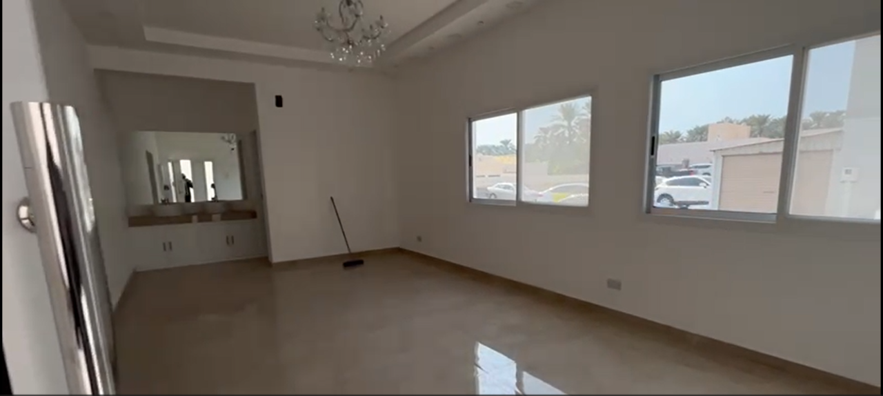 صورة فيلا للبيع في كرزكان #9666 1