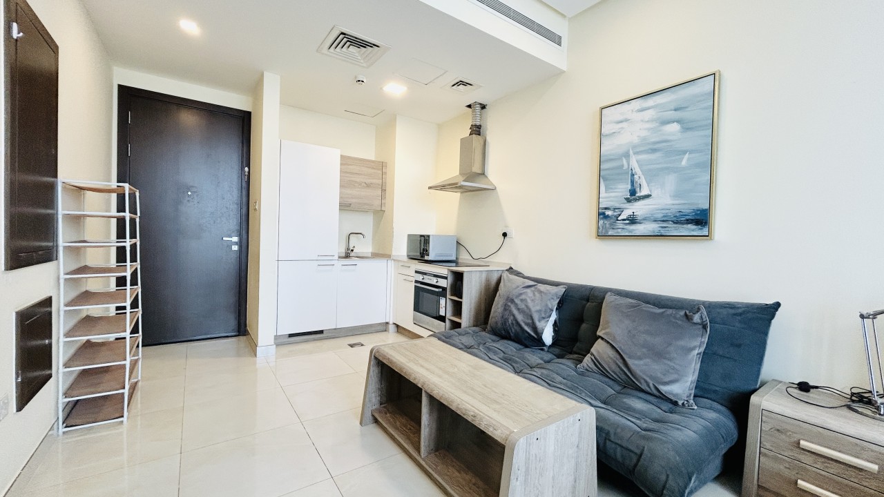 Studio Apartment for Rent in Juffair Image #9702 3