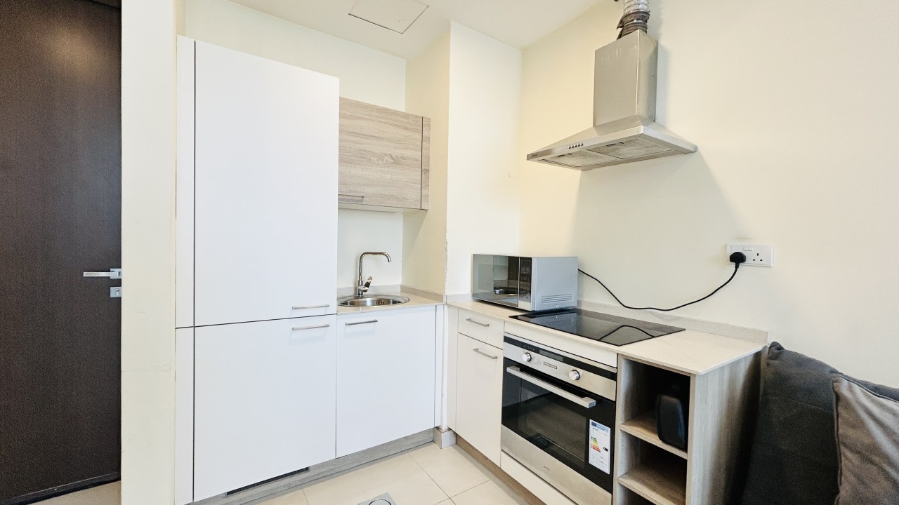 Studio Apartment for Rent in Juffair Image #9702 4