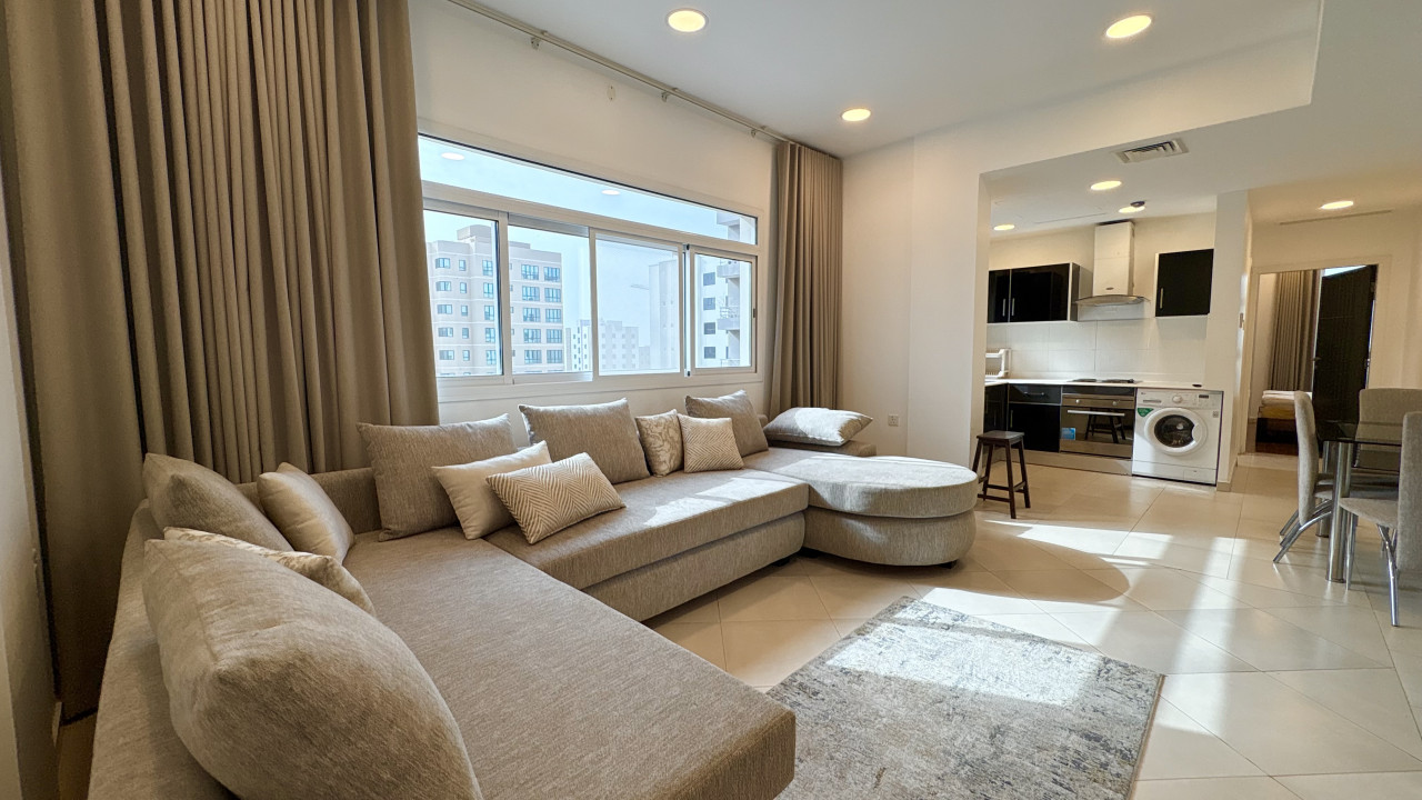 صورة شقة للإيجار في الجنبية #9753 0