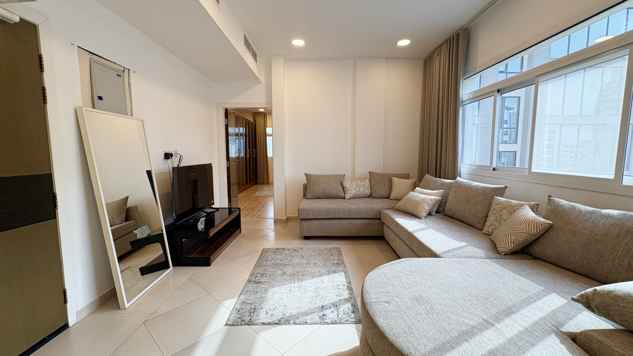 صورة شقة للإيجار في الجنبية #9753 1