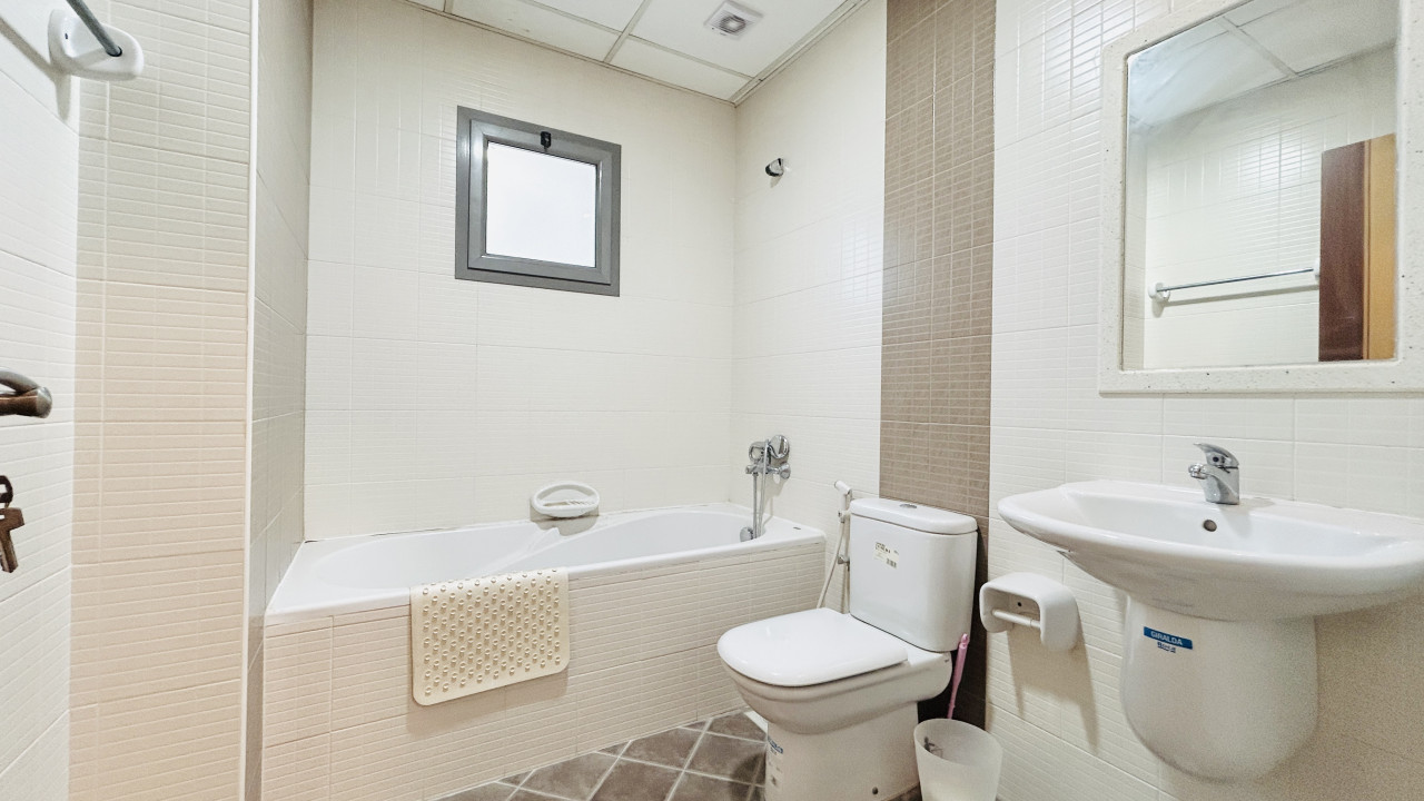 Apartment for Rent in Juffair Image #9890 5