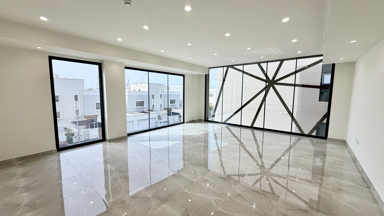 Office for Rent in Diyar Al Muharraq Image #9921 1