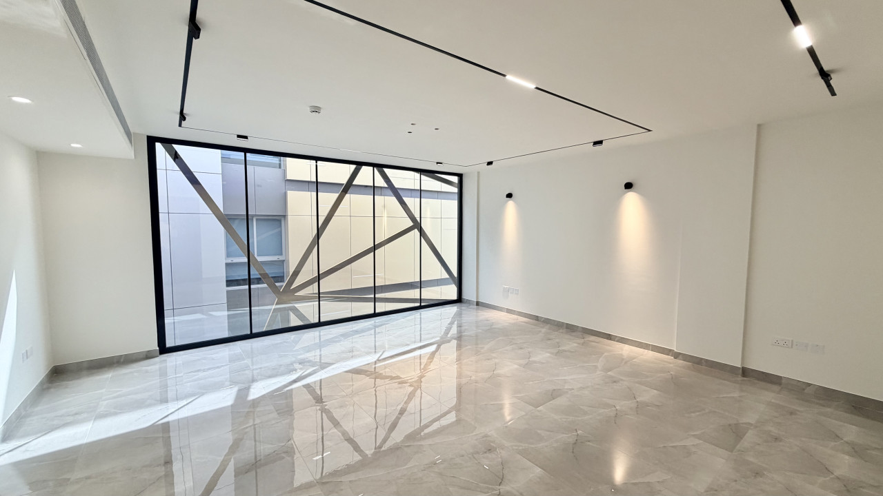 Office for Rent in Diyar Al Muharraq Image #9921 2