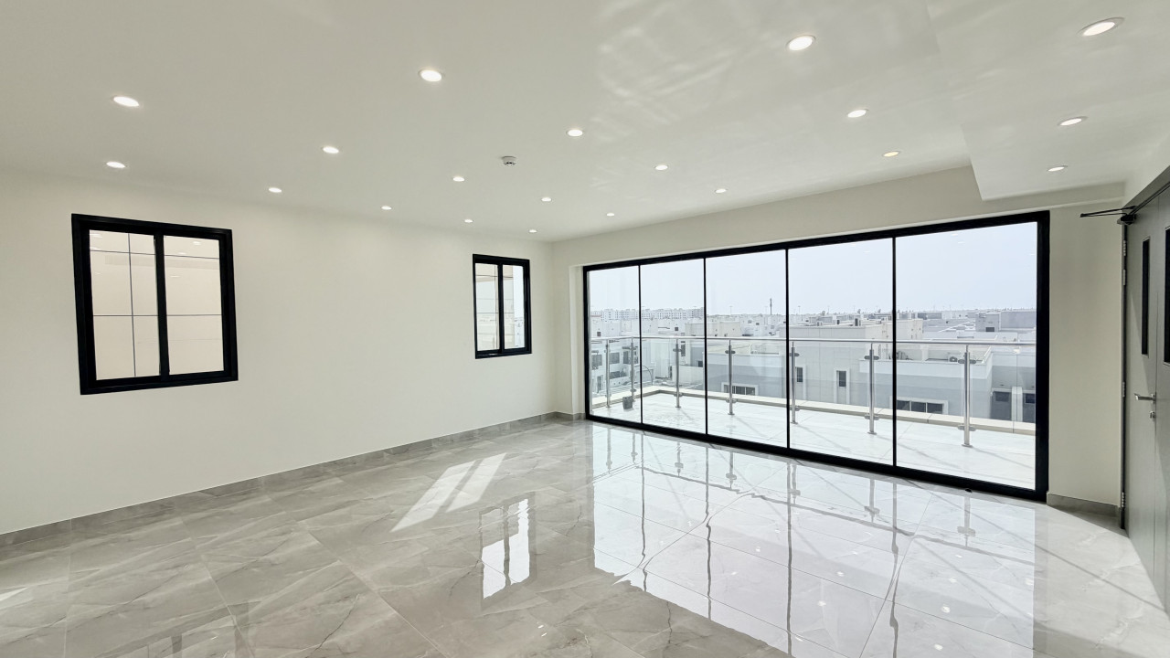 Office for Rent in Diyar Al Muharraq Image #9936 2