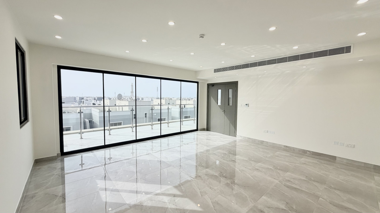 Office for Rent in Diyar Al Muharraq Image #9936 3