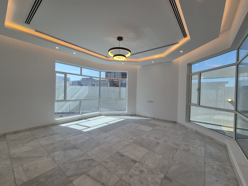 Villa for Sale in Sar Image #12592 1