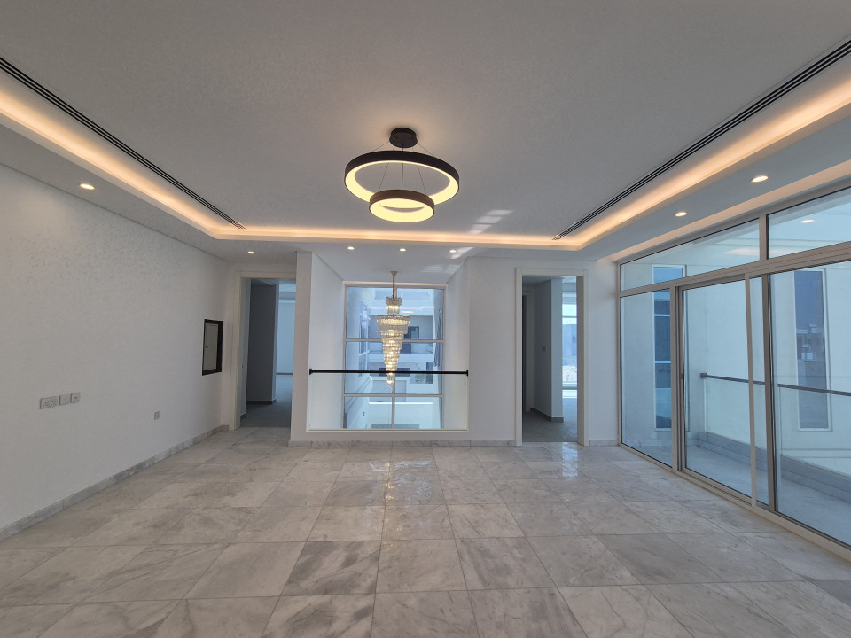 Villa for Sale in Sar Image #12592 8