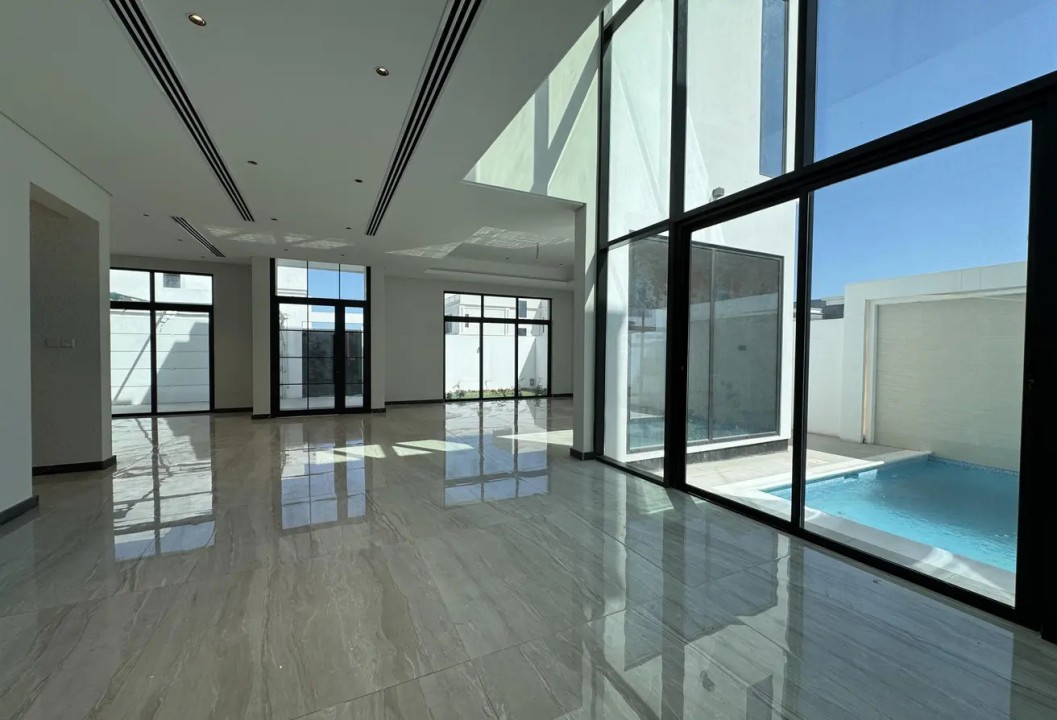 Villa for Sale in Sar Image #8464 9