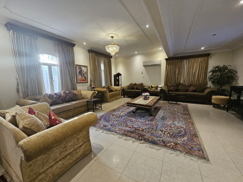 Villa for Sale in Janabiyah Image #8469 8