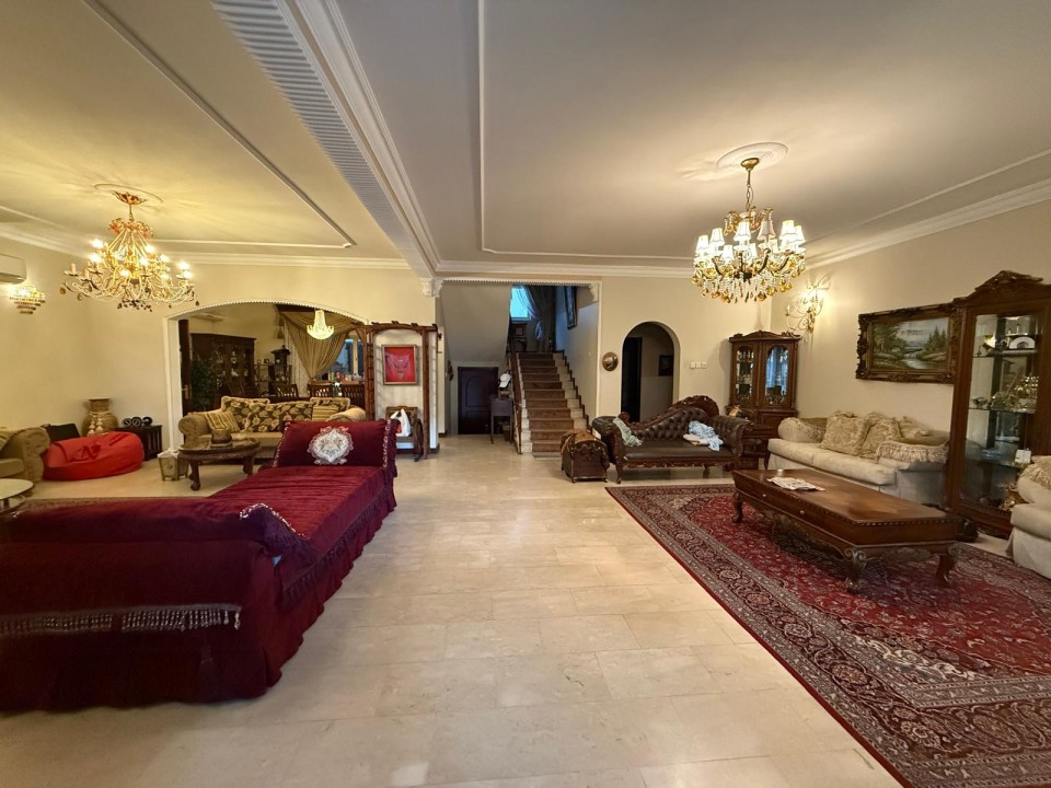 Villa for Sale in Juffair Image #8570 5