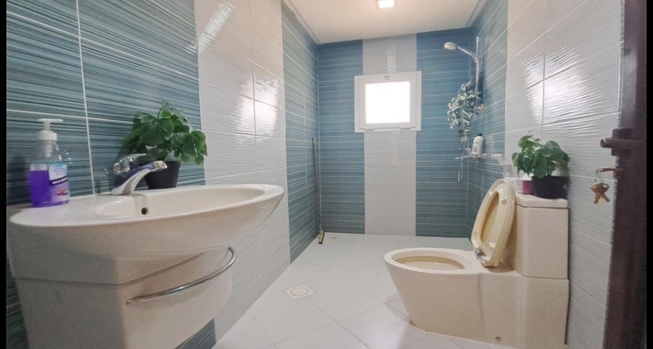 Villa for Sale in Sanad Image #8572 3