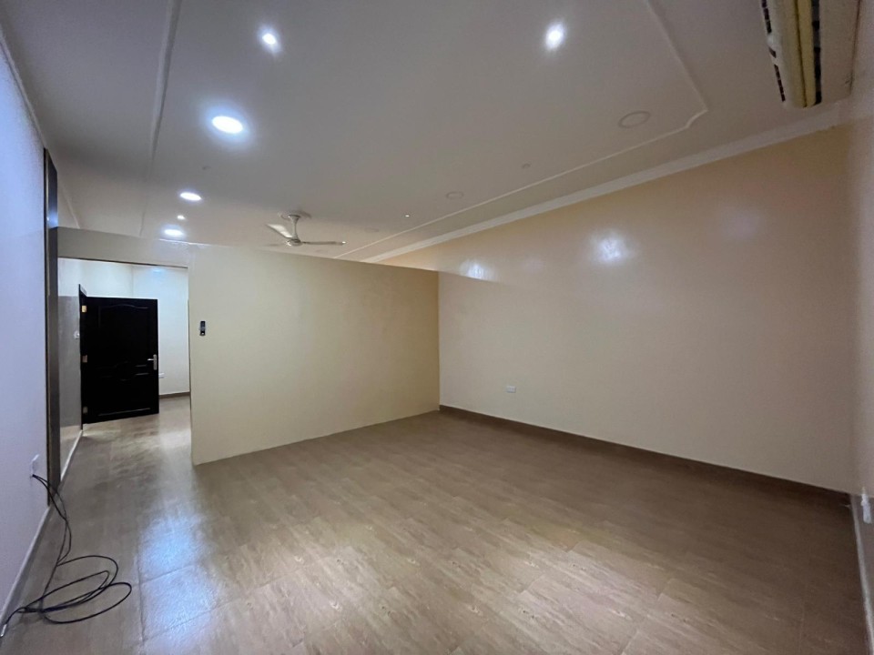 Villa for Sale in Arad Image #8573 1