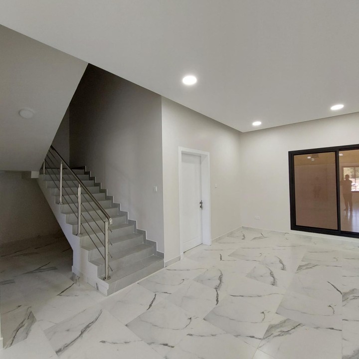 Villa for Sale in Damistan Image #8598 5