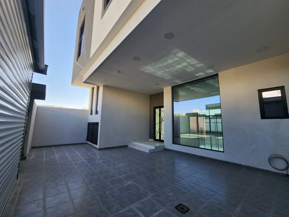 صورة فيلا للبيع في الهملة #8603 1