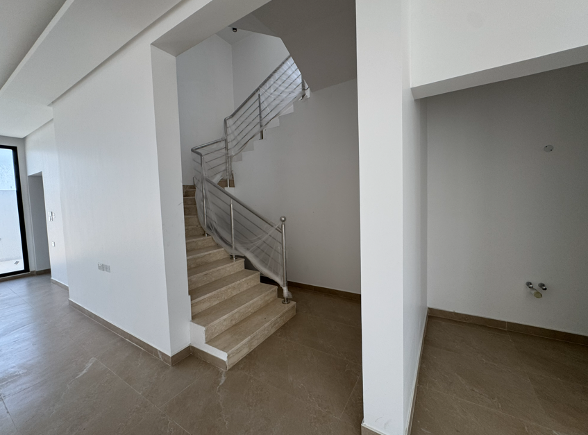 صورة فيلا للبيع في المالكية #8605 7