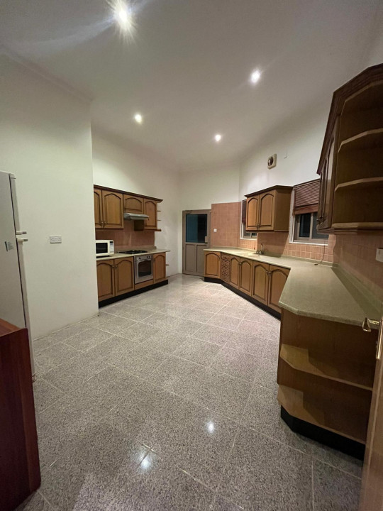 Villa for Sale in Sar Image #9739 4