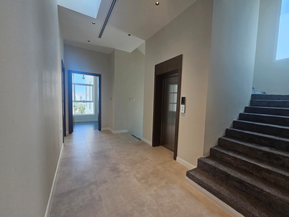 Villa for Sale in Janabiyah Image #9741 3