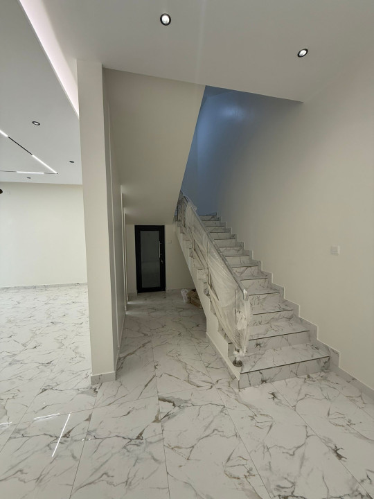 صورة فيلا للبيع في ديار المحرق #9810 4