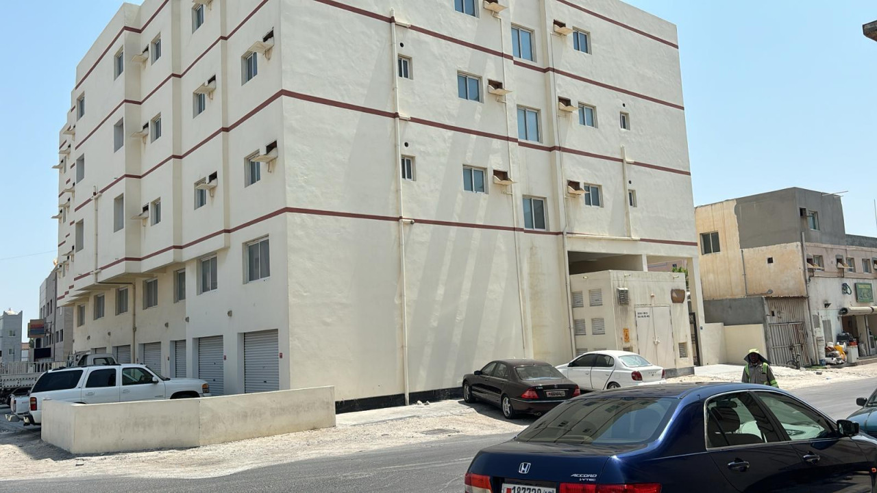 صورة مبنى للبيع في سند #11761 1
