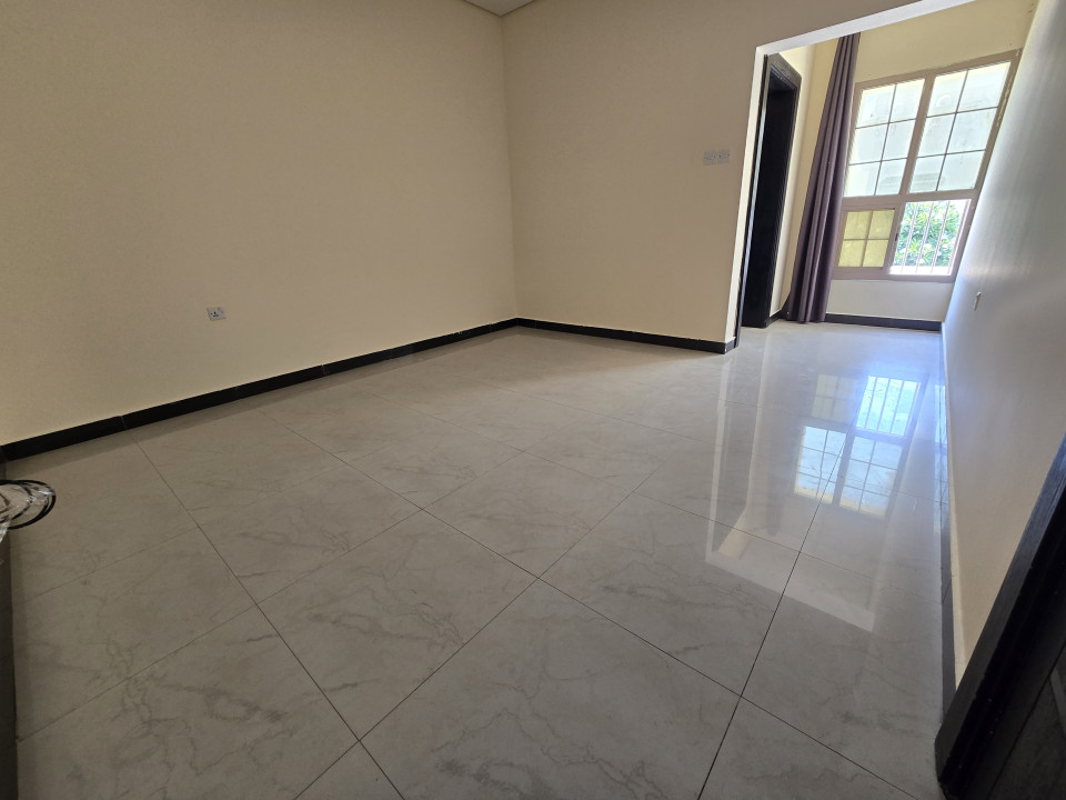 Apartment for Rent in Janabiyah Image #11773 0 
