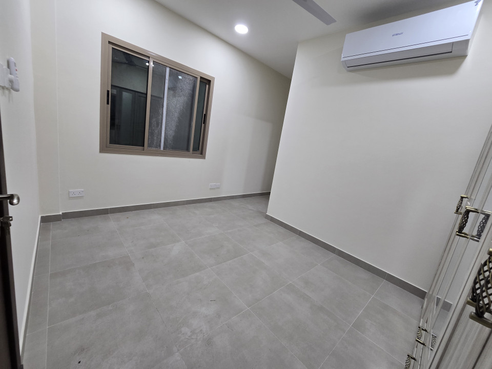 Apartment for Rent in Janabiyah Image #11816 4