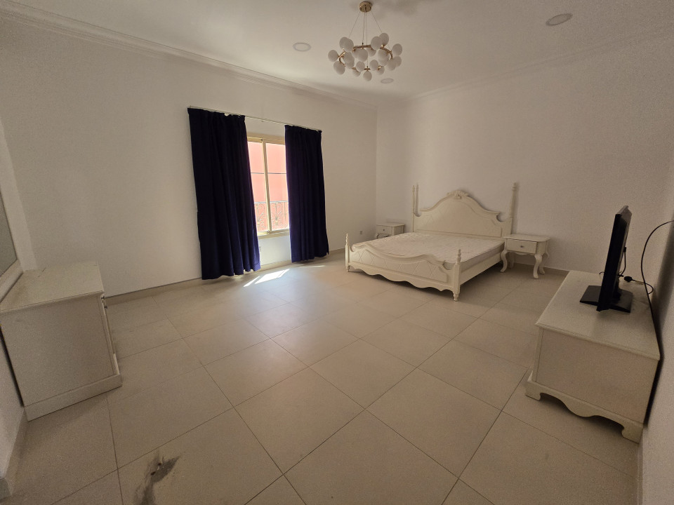 Villa for Rent in Sar Image #12569 4