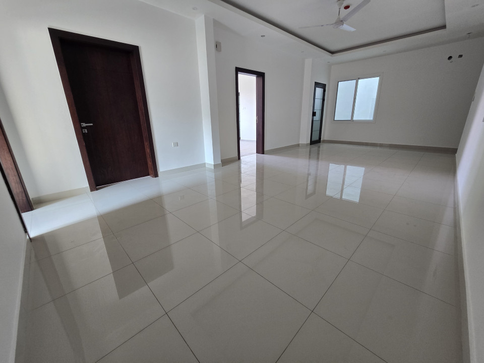 Apartment for Rent in Aali Image #12571 3
