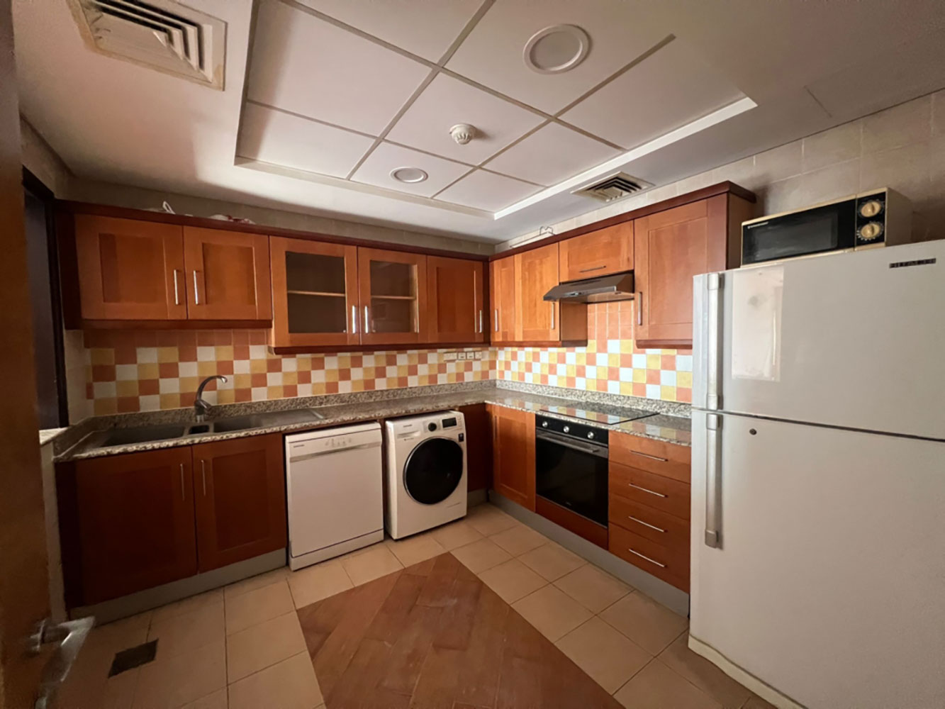 property 3737 image 1