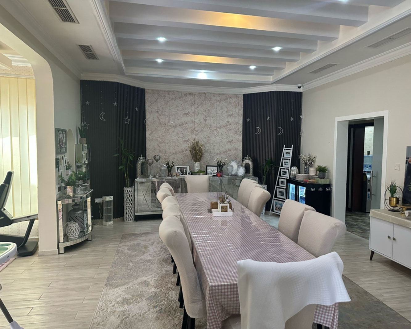 property 4354 image 1