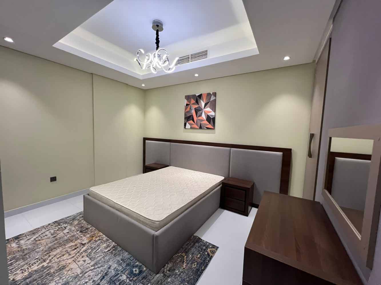 property 5743 image 3