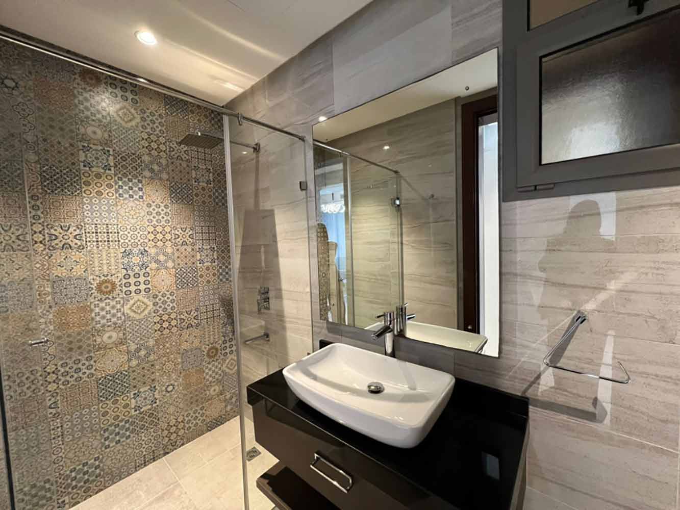 property 5743 image 4