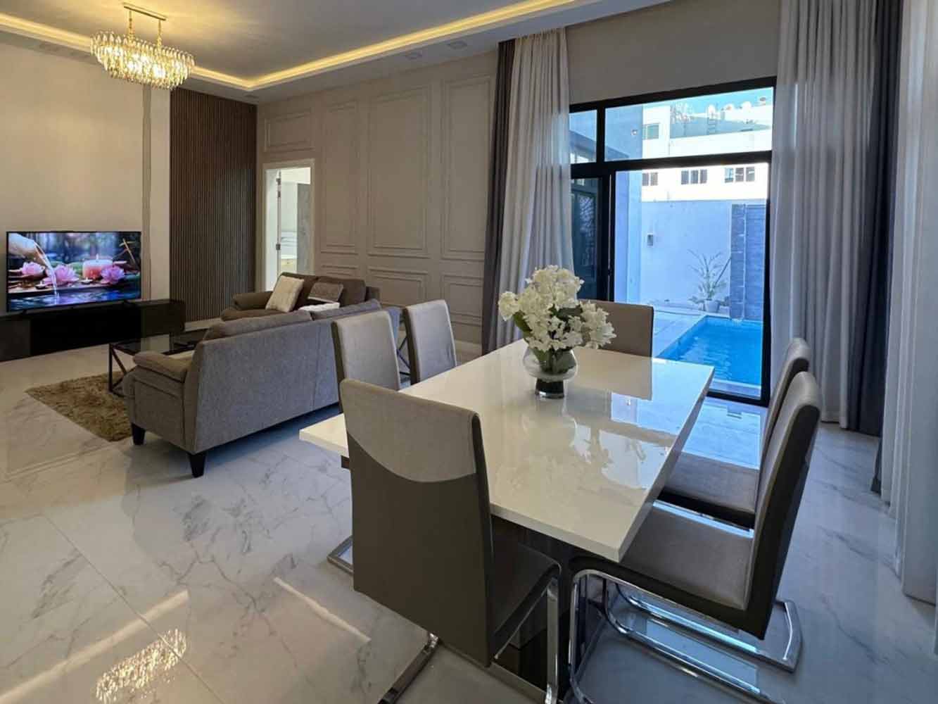 property 6426 image 0