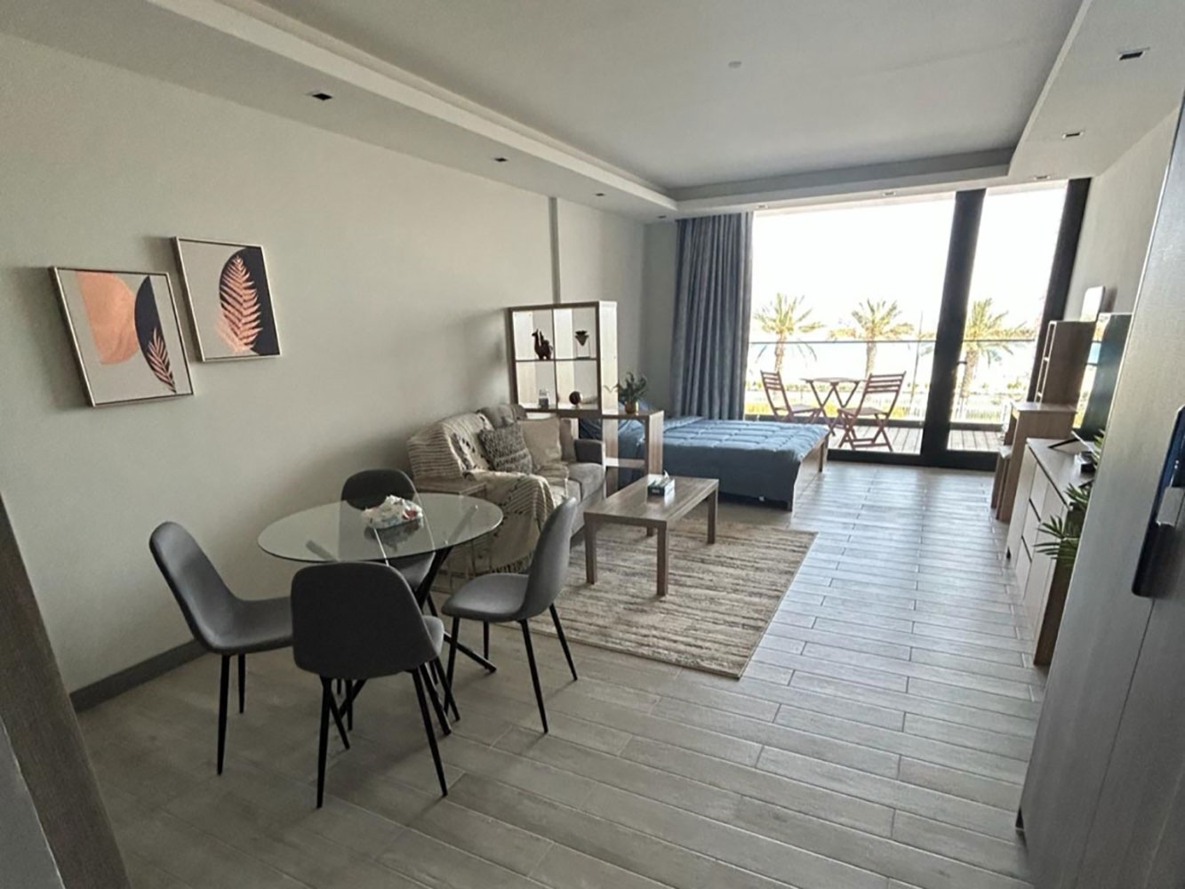 property 6688 image 0