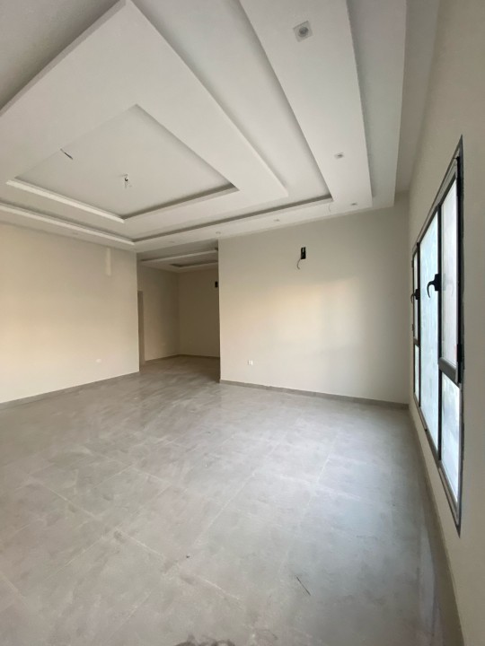 صورة فيلا للبيع في المالكية #7872 4