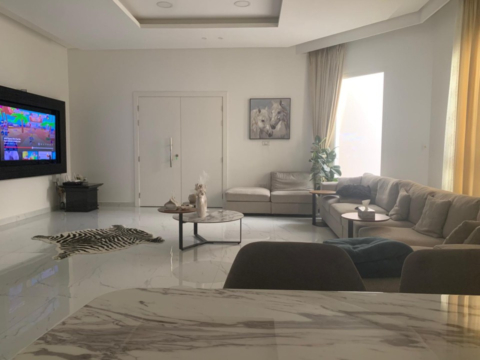 Villa for Sale in Janabiyah Image #7884 2