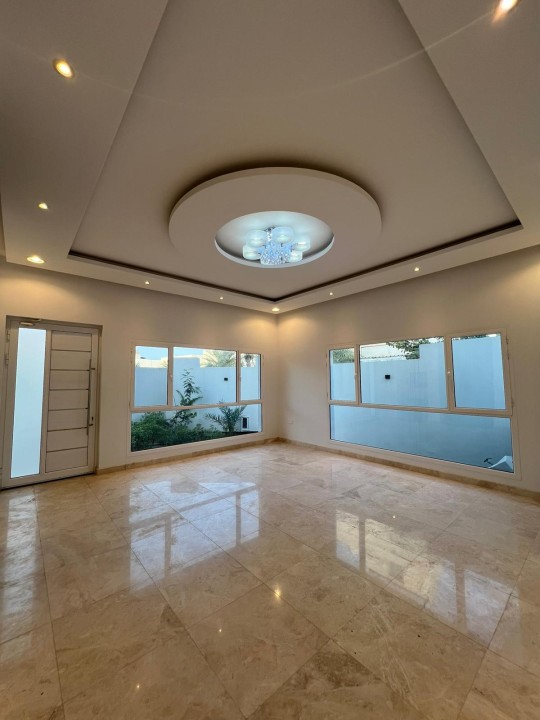 property 7914 image 5