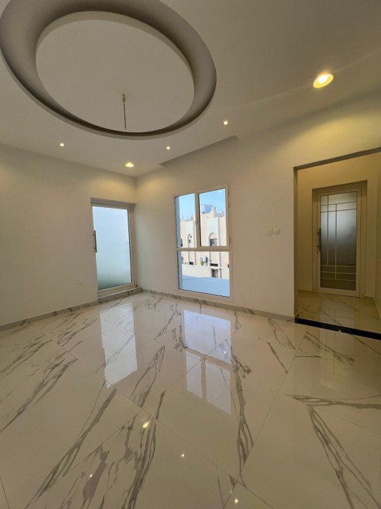 property 7914 image 9