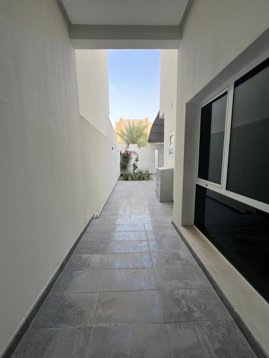 property 7915 image 7